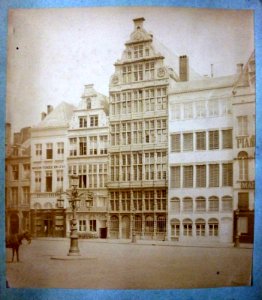 Antwerp. grande place