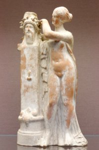 Aphrodite crowning a herm BM GR1890.11-5.1 photo