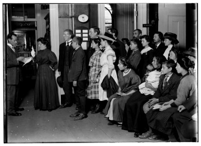 Applicants for working papers at Department of Education Building. LOC cph.3a26049