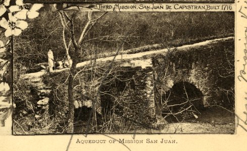 Aqueduct of Mission San Juan LCCN2008676697