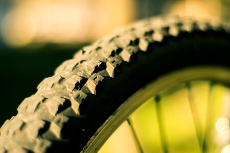 Bicycle wheel spokes rubber