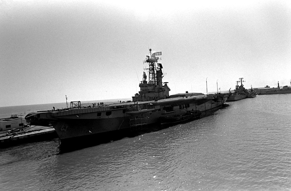 ARA25mayo 1979 DN-SN-82-09623