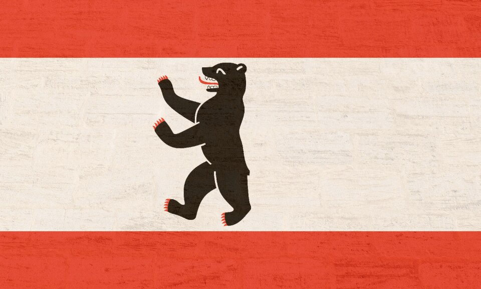 Berliner bär white red
