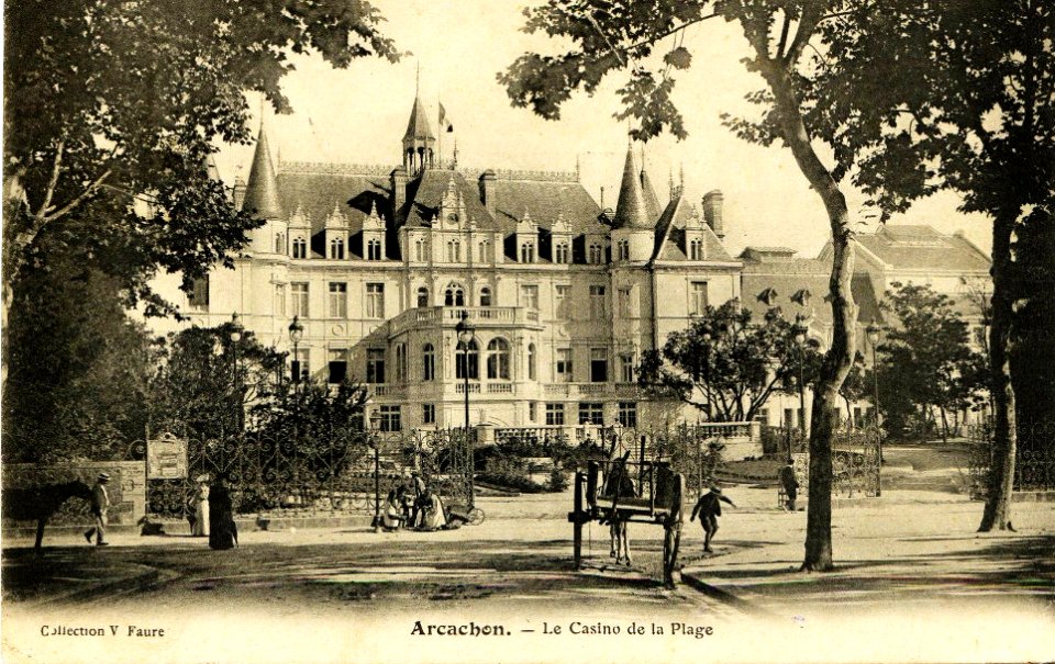 Arcachon - Casino de la plage 14