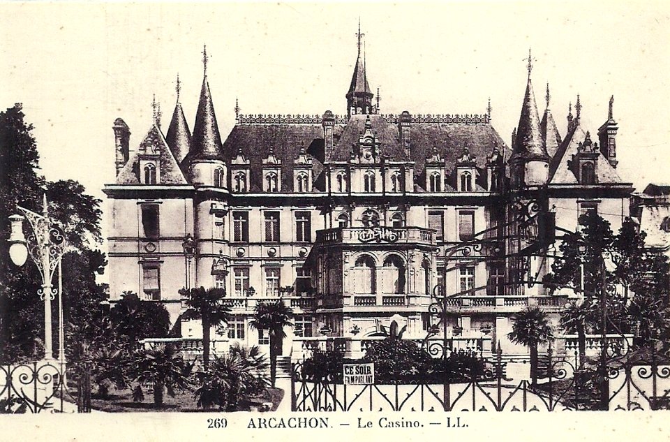 Arcachon - Casino de la plage 16