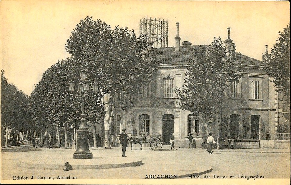 Arcachon - La Poste 2