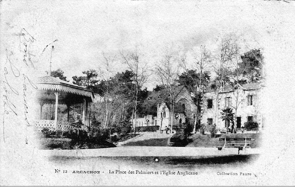 Arcachon - Place des Palmiers 10