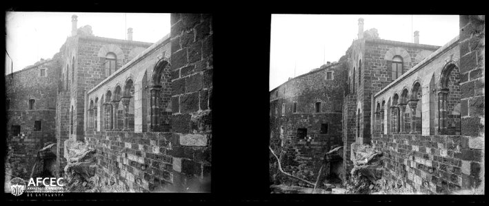 Arcada del Castell-Monestir d'Escornalbou