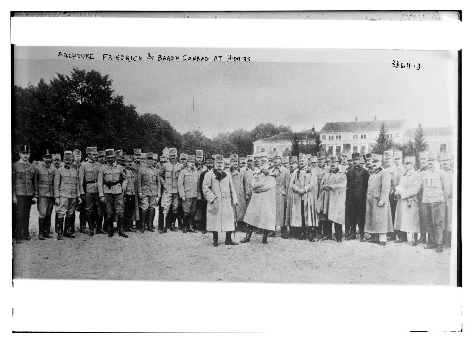 Archduke Friedrich and Baron Conrad at Hdqrs. LCCN2014698309