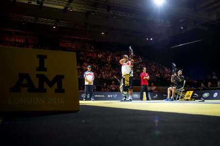 Archery at Invictus Games 140912-N-WP746-756