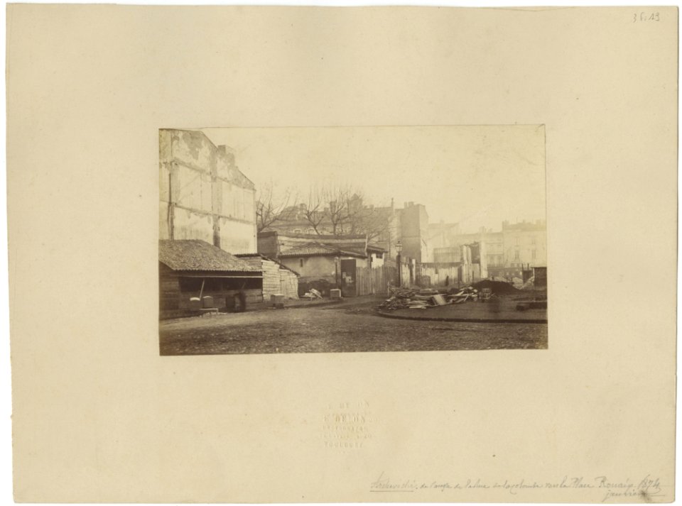 Archevêché. De l'angle de la rue de la Colombe vers la Place Rouaix. Janvier 1874. - FRAC31555 3Fi019