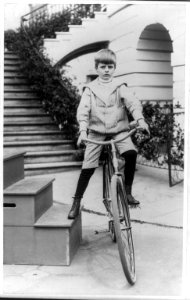 Archie Roosevelt on a bicycle LCCN2001703918