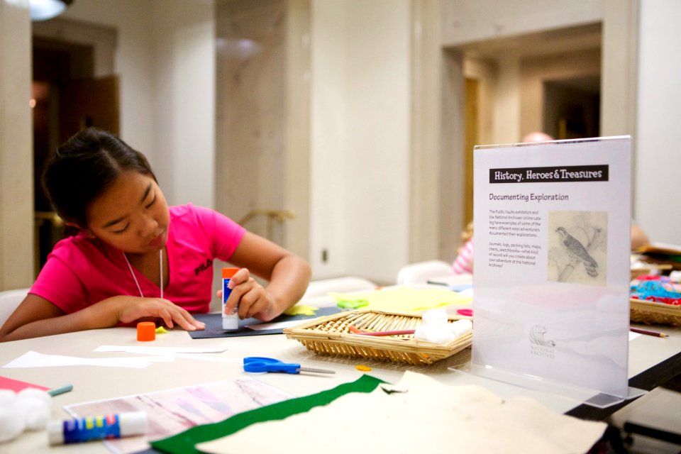 Archives sleepover - 20140802-01-284 (14645547977)