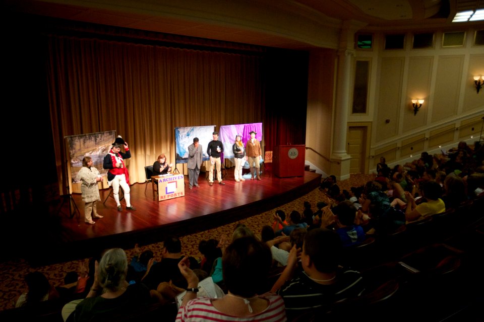 Archives sleepover - 20140802-01-310 (14645363860)