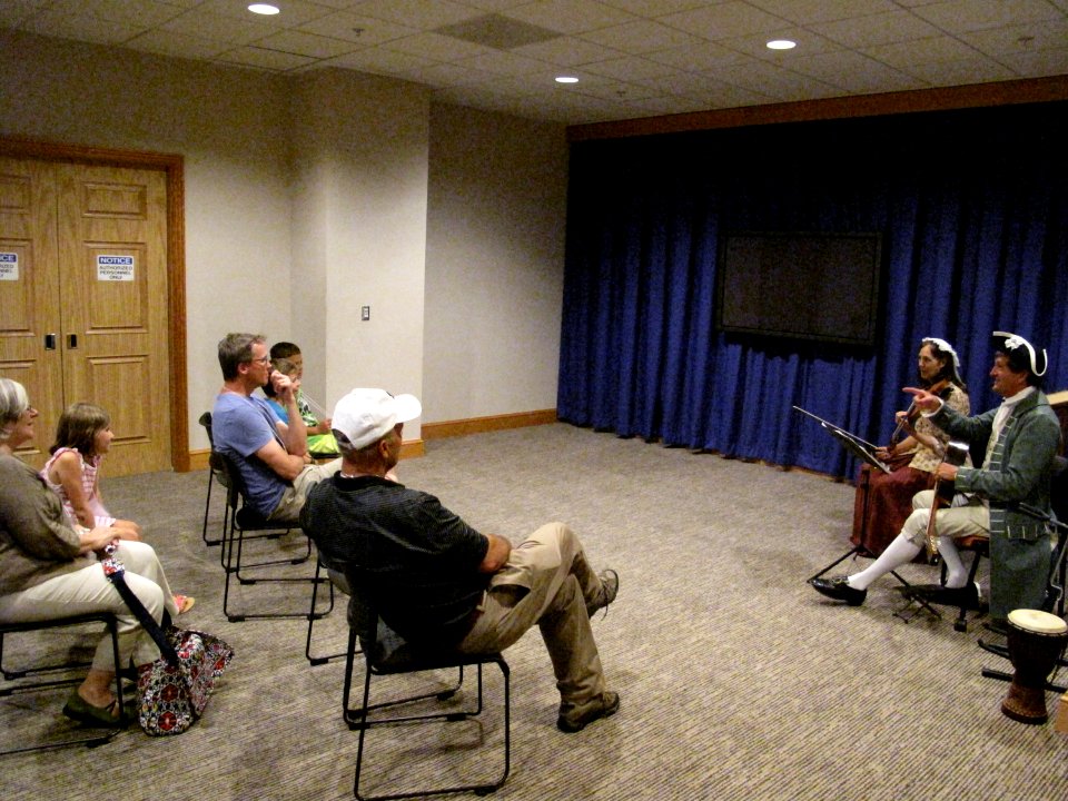 Archives sleepover - 20140802-02-070 (14857262703)