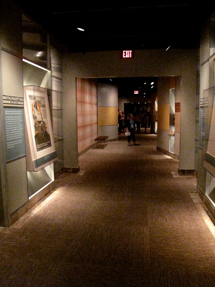 Archives sleepover - 20140802-02-110 (14857260243)