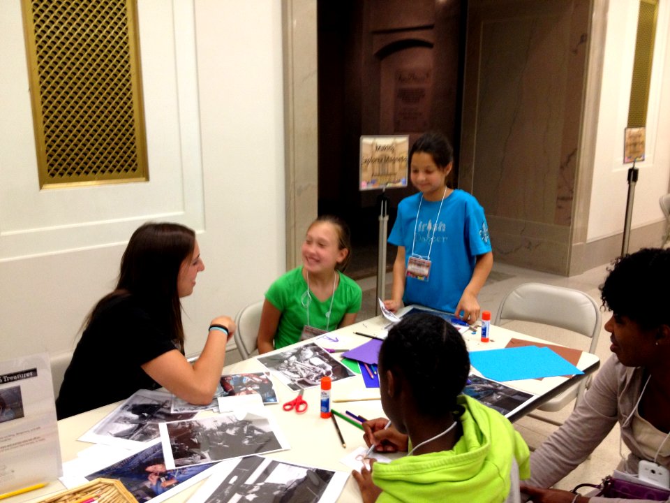 Archives sleepover - 20140802-03-013 (14712358088)