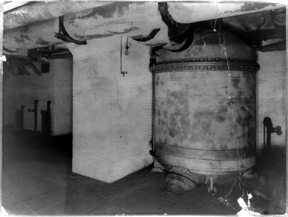 Basement LCCN2002717600