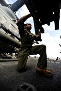 Bataan Amphibious Ready Group, 2014 Deployment 140410-N-IK431-024