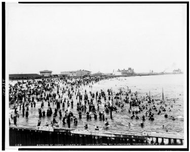 Bathing at Coney Island, N.Y. LCCN90712010
