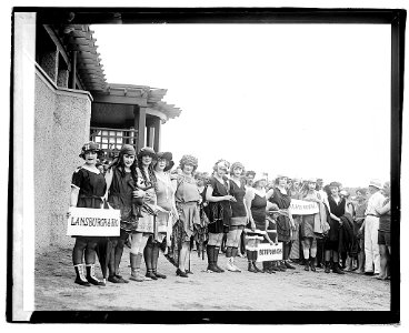 Bathing Beach costume contest LOC npcc.04438