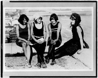 Bathing beaches - New York beauties at Atlantic City carnival LCCN97520025