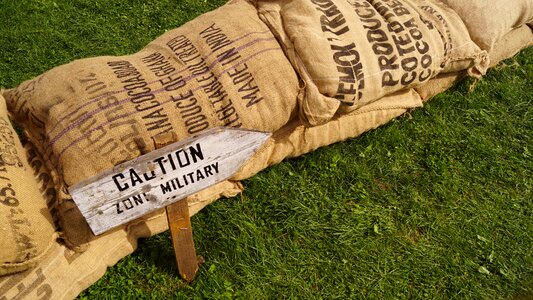 The military traverse militaria