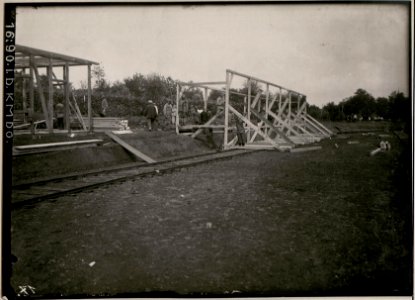 Bau der Feldbahn bei Comen (BildID 15731597)