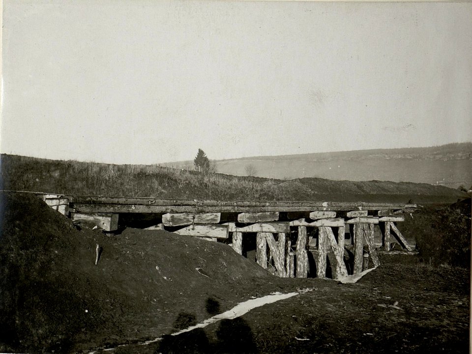 Bau der Feldbahn Pomorzany - Dunajow, 12.12.1916 (BildID 15542842)