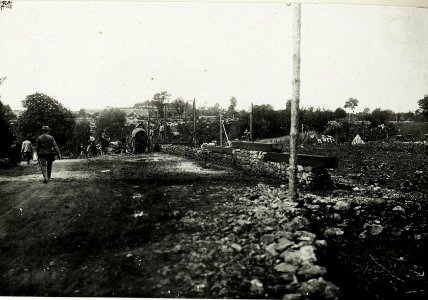 Bau der Wasserleitung in die Stellungen am Isonzo. (BildID 15586920)