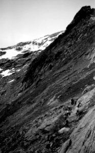 Bau eines Gebirgspfades - CH-BAR - 3237234