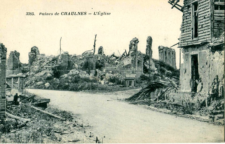 Baudinière 3385 - Ruines de Chaulnes - l'Eglise
