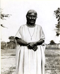 Baure; äldre kvinna (fotografititel, katalogkort) - SMVK - 0071.0031 photo