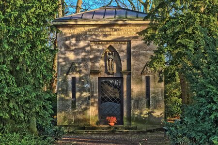 Building tombstone ornament photo