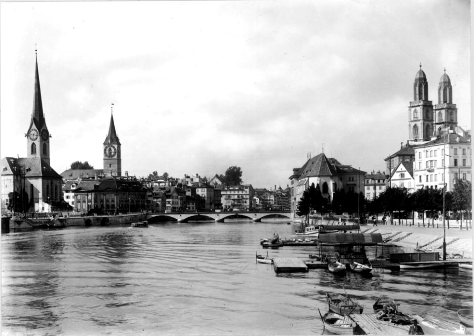 BAZ - Blick auf die Münsterbrücke