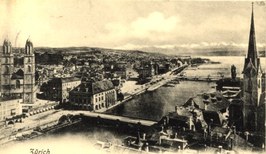 BAZ - Blick auf Münsterbrücke und Fraumünster Richtung See