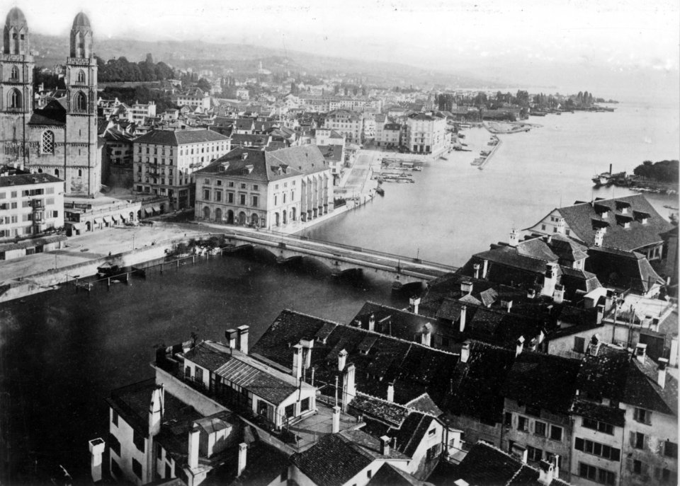 BAZ - Münsterbrücke-Bellevue-Riesbach