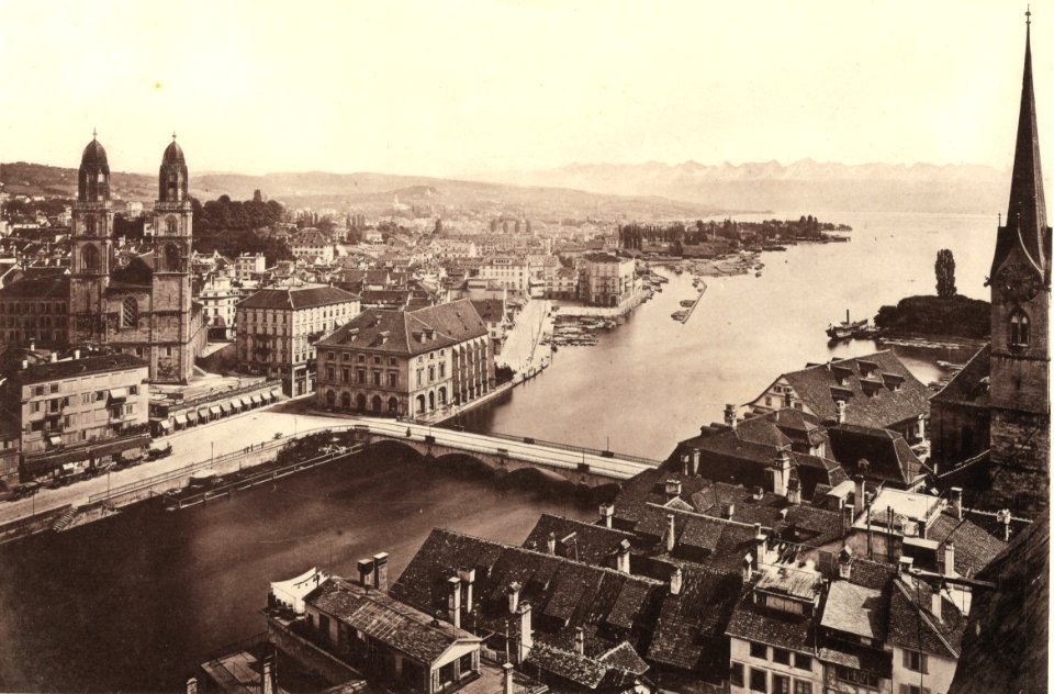 BAZ - Vue de Zurich, Grossmünster