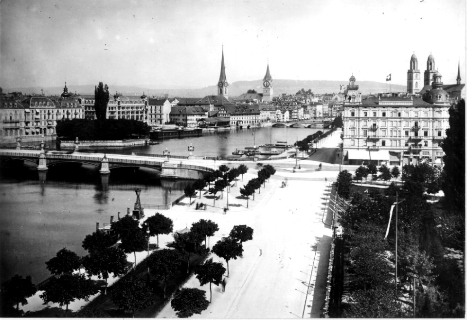 BAZ - Utoquai und Stadthaus
