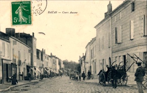 Bazas - Cours Ausone 1