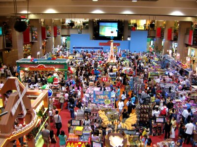 Ngee Ann City, Takashimaya Square, Dec 05