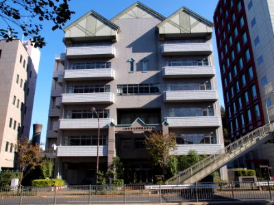 Nishogakusha High School