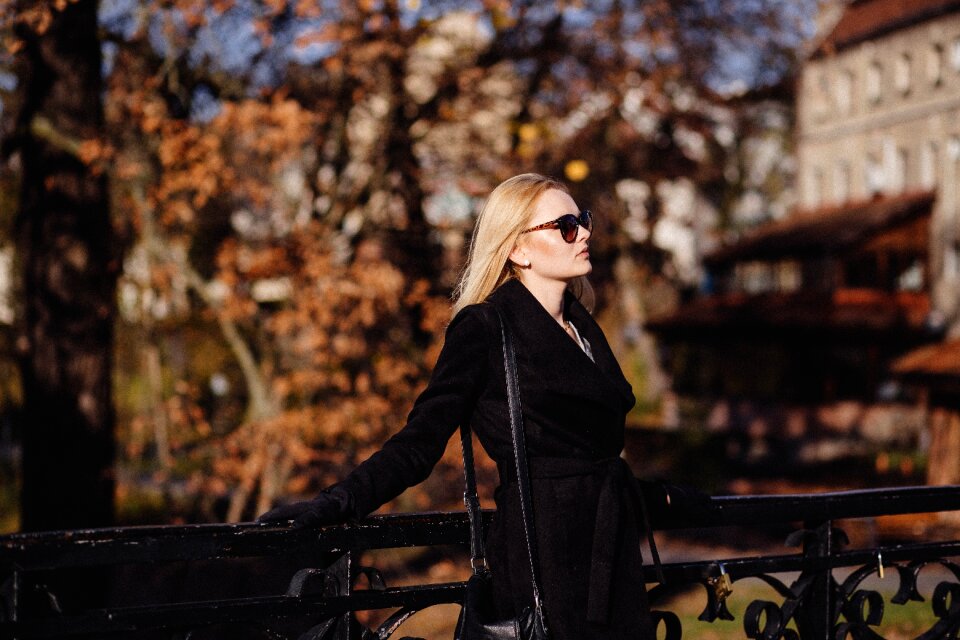 Black dress sunglasses