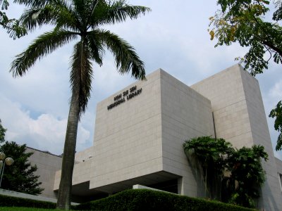 NUS, Hon Sui Sen Memorial Library 4, Nov 06