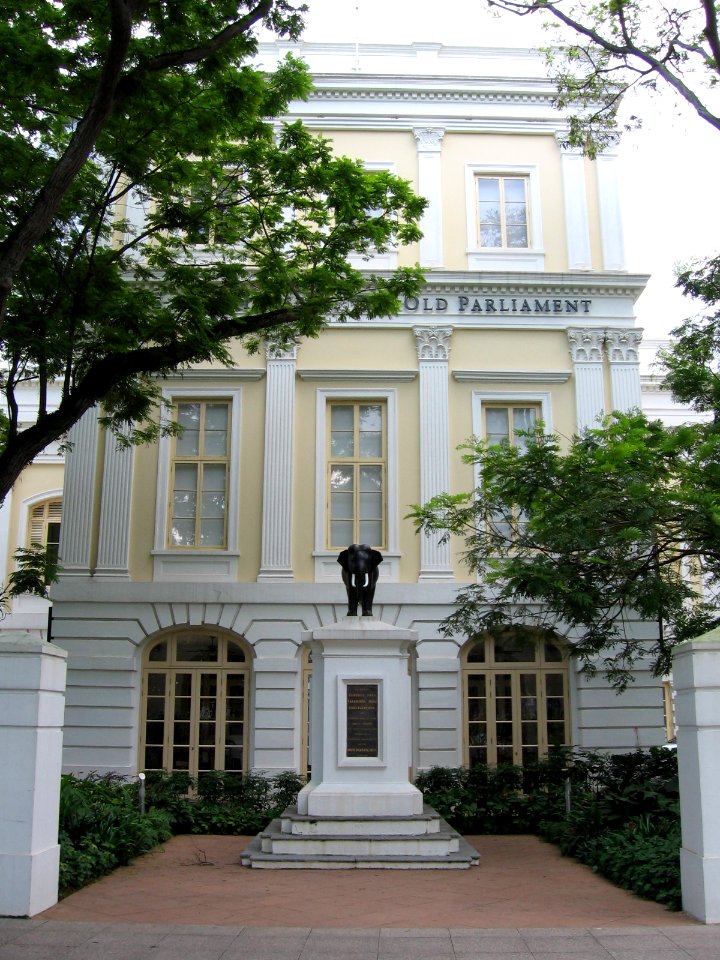 Old Parliament House 6, Singapore, Jan 06