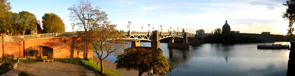 Pan Toulouse pont St Pierre