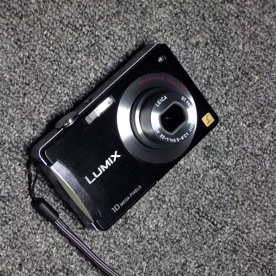 PANASONIC DMC-FX500