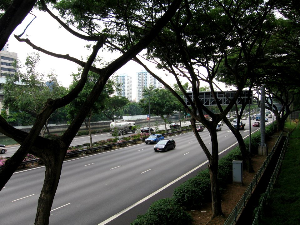 Pan Island Expressway, Aug 06