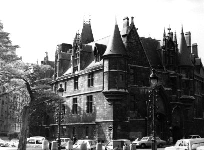 Paris in 1981 - Hôtel de Sens 3