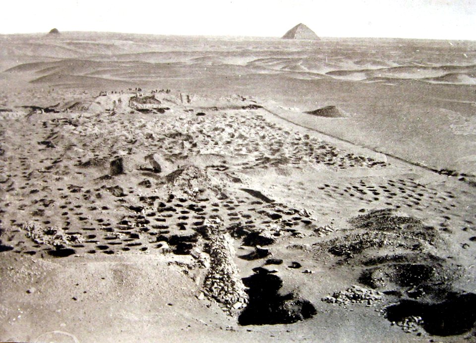 Photo-sud2-pyramide-sesostris3